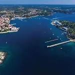 Stunning In With Wifi Lejlighed Poreč